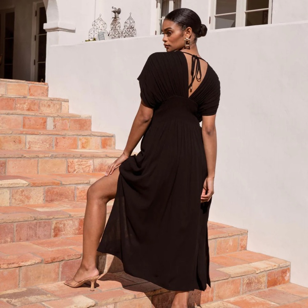 Vici dress NWT